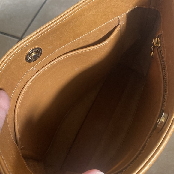 Vintage Coach leather slim bucket purse - Picture 8 of 16